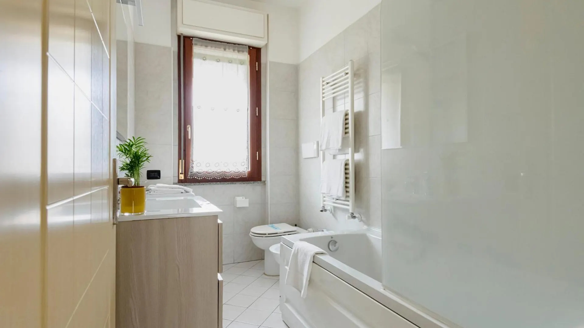 Hq Aparthotel Milano Inn - Business & Long Stay Cinisello Balsamo