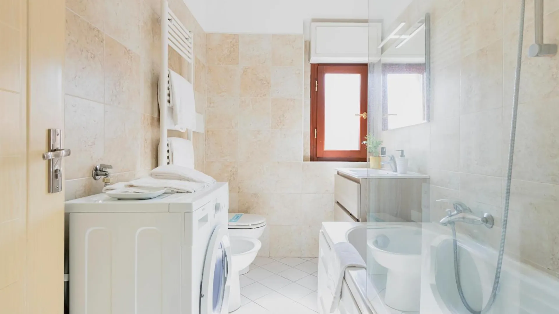 Hq Aparthotel Milano Inn - Business & Long Stay Cinisello Balsamo