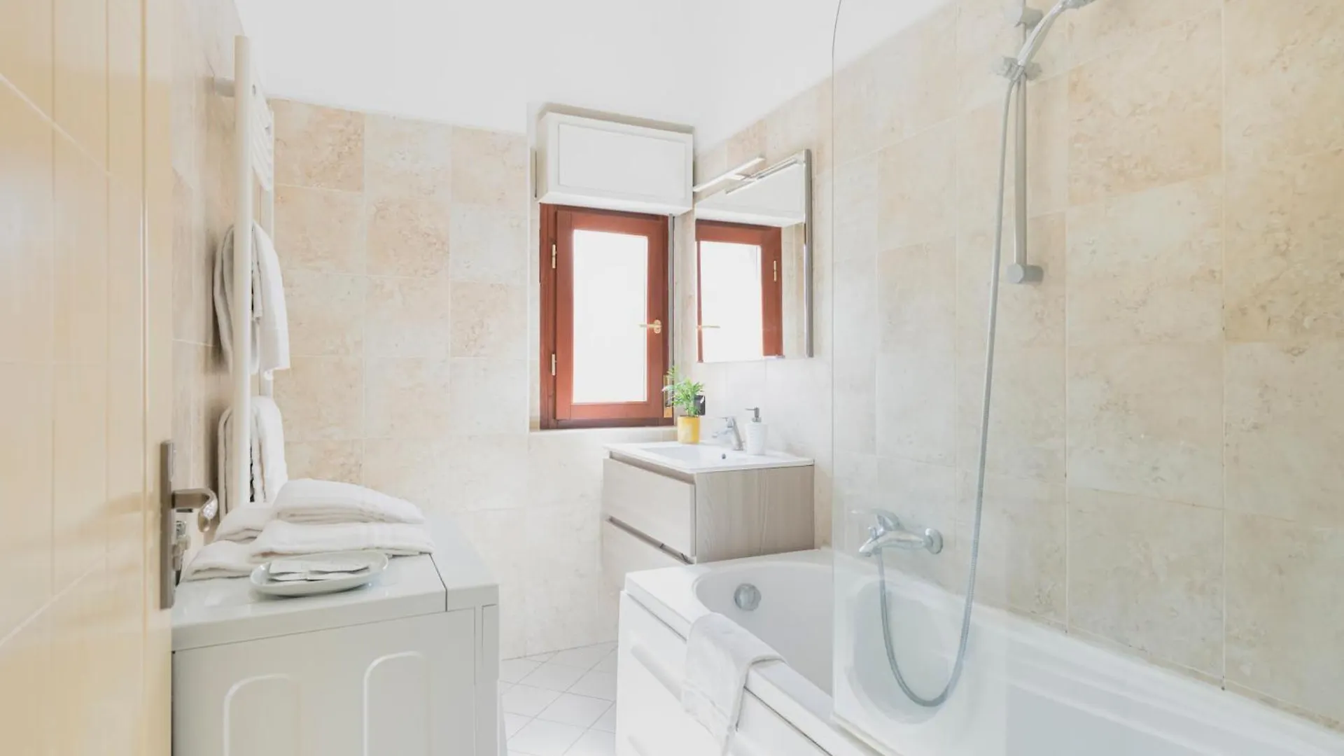 Hq Aparthotel Milano Inn - Business & Long Stay Cinisello Balsamo